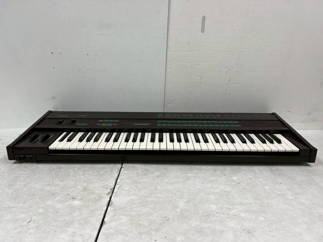 【中古】YAMAHA ヤマハ シンセサイザー DX-7