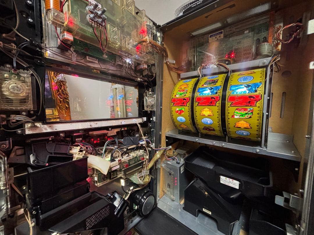 【1月限定販売　最終値下げ　引取限定】モンスターハンター　月下雷鳴　実機