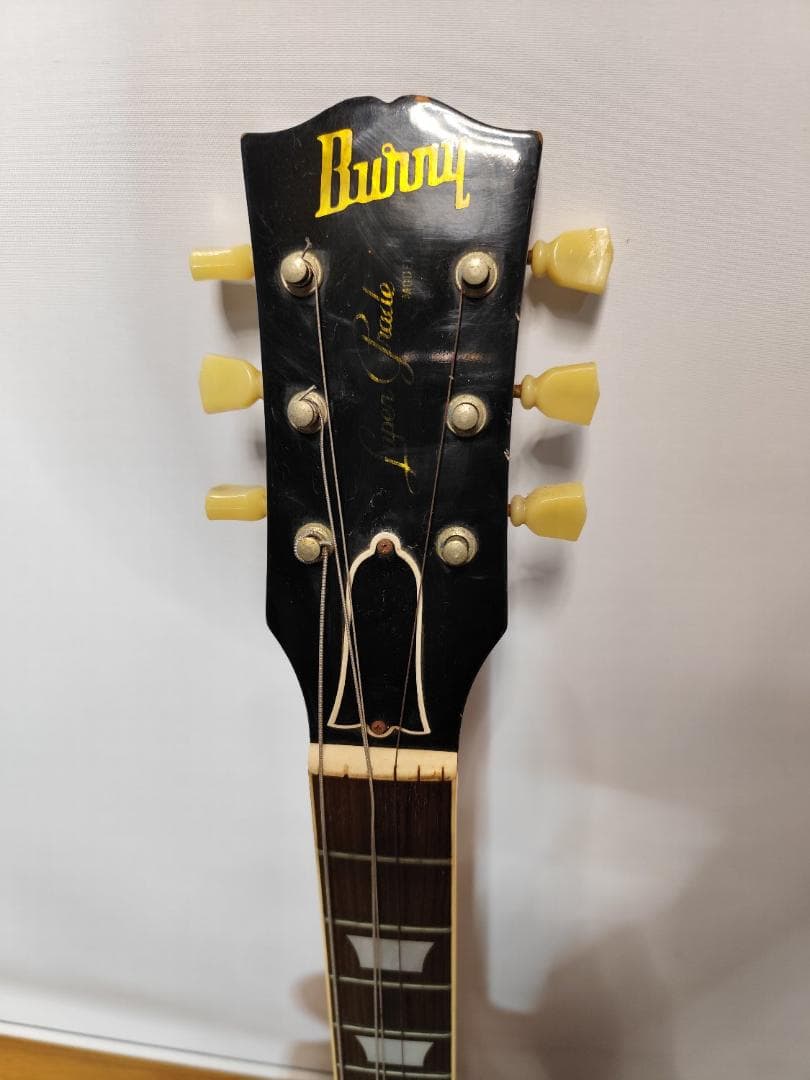 バーニー　Burny レスポールタイプ　エレキギター