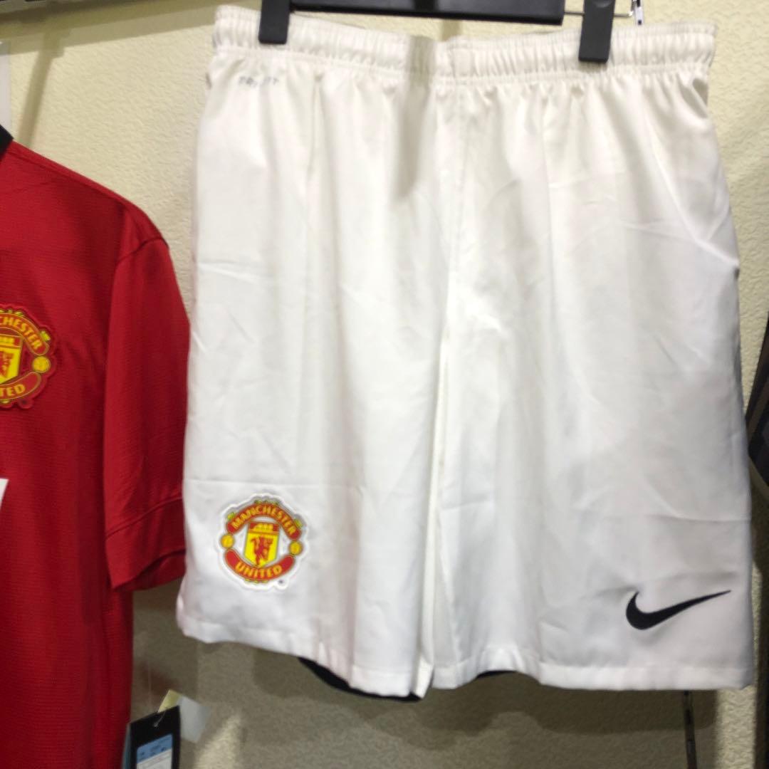 マンチェスターユナイテッドシャツパンツ新品