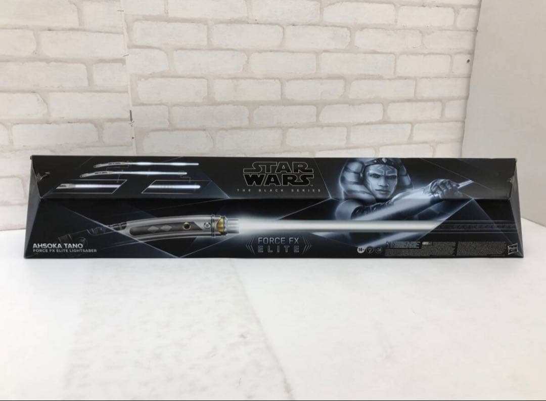 【未開封】フォースFX ライトセーバー アソーカ・タノ ハズブロ BLACK
