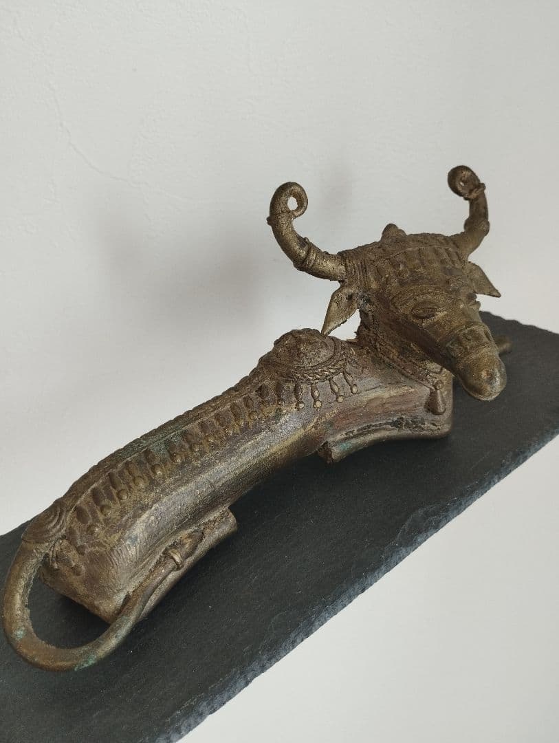 ★SALE★　インド　ベルメタル　牛の座像