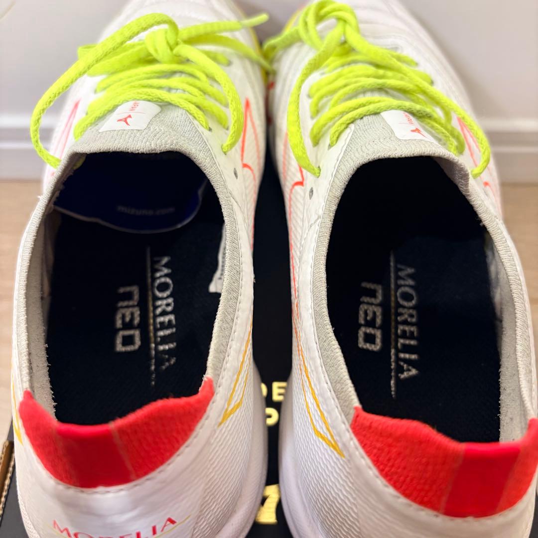 ミズノ モレリアネオサラβ Japan TF（25.0㎝）