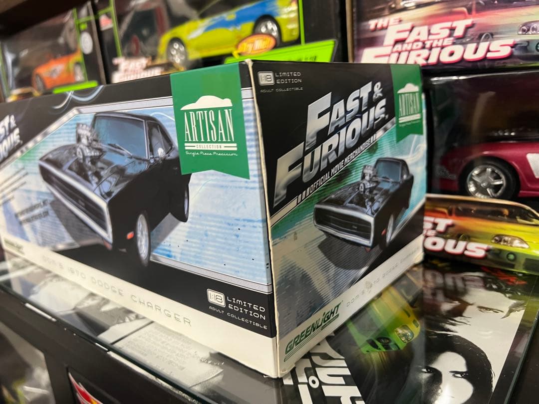 【希少】GREENLIGHT FAST&FURIOUS DODGE 1/18
