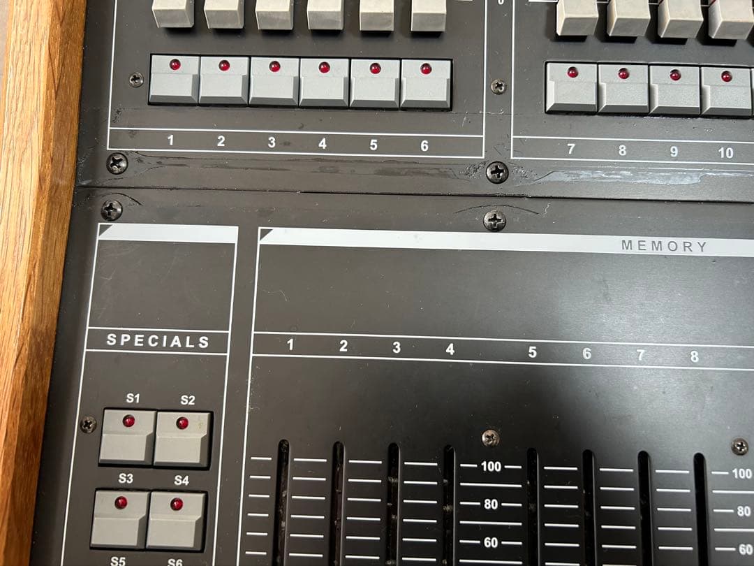 LIGHT COMMANDER Ⅱ 24/6 DMXコントローラー