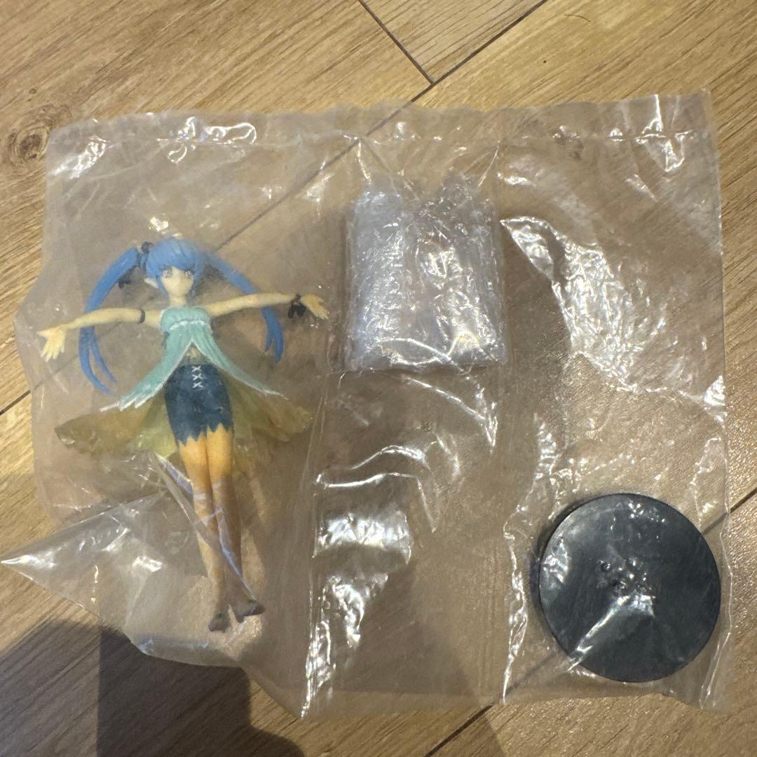 キャラクター　フィギュア