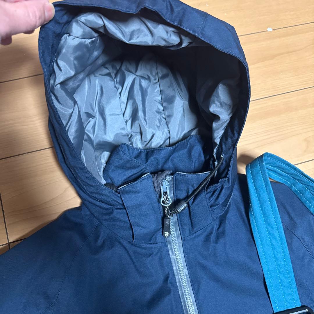 国産ウェア　キッズ　スノーボードウェア　130 プリズム