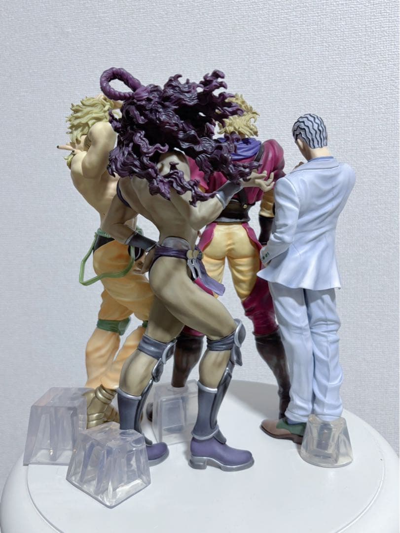 ジョジョの奇妙な冒険 フィギュア 4体セット ディオ・ブランドー カーズ プッチ