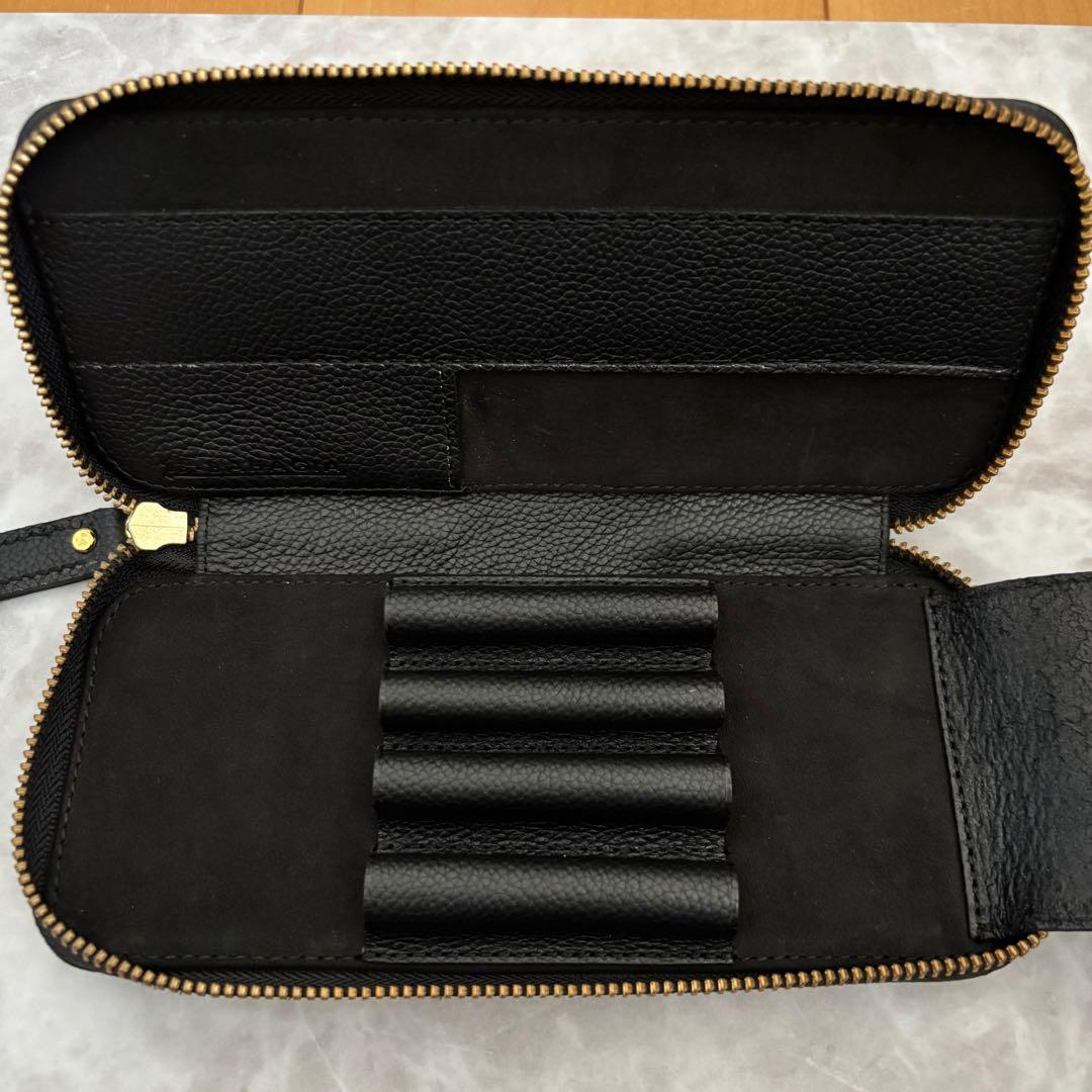 バハギア ペンケース ラウンドジップ型 シュリンクレザー ブラック