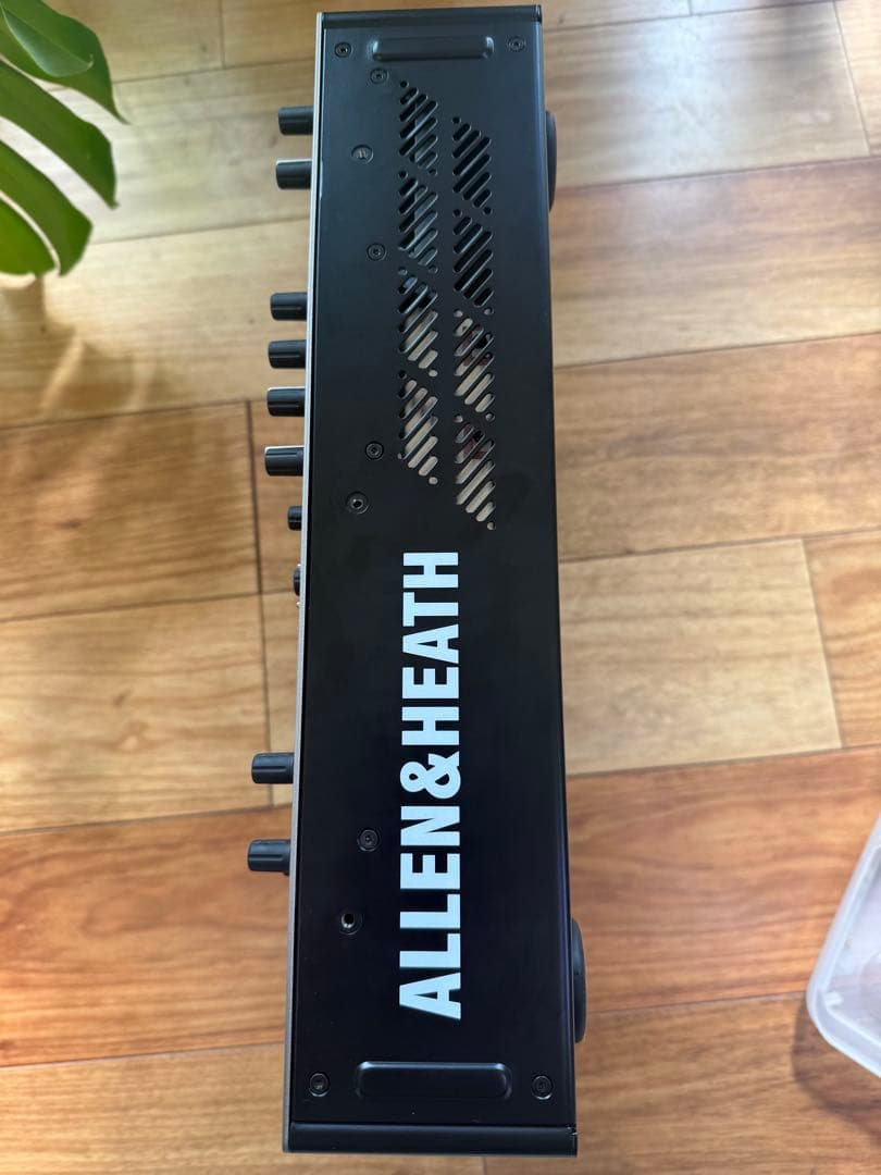 hir ALLEN&HEATH XONE:96 アナログミキサー