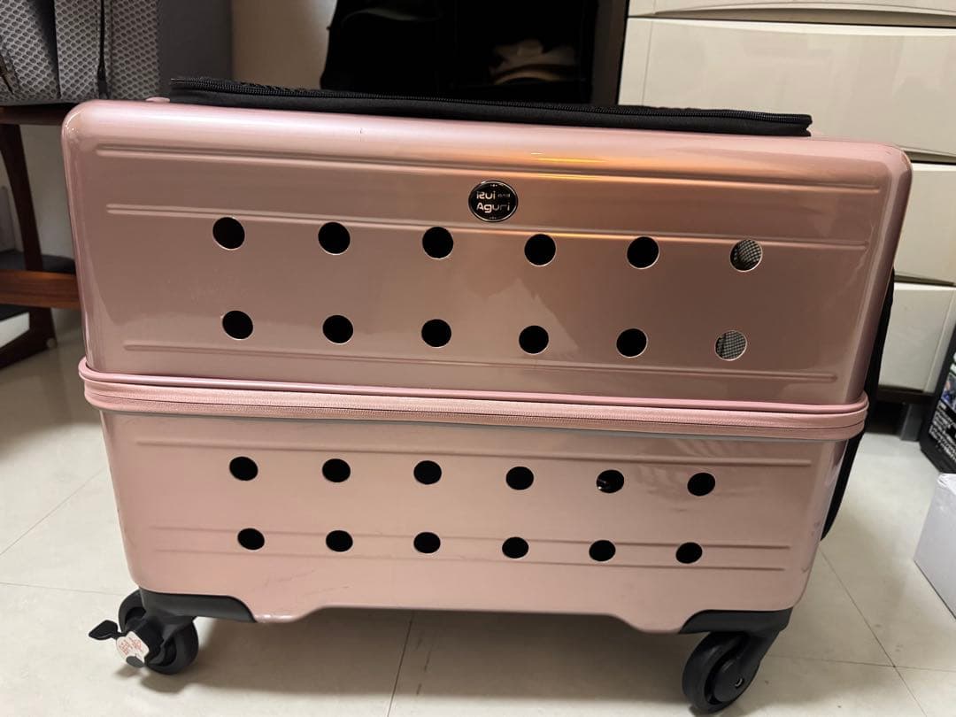 ルイアンドアグリ　Vehicle-L 中型ペットキャリー ピンク