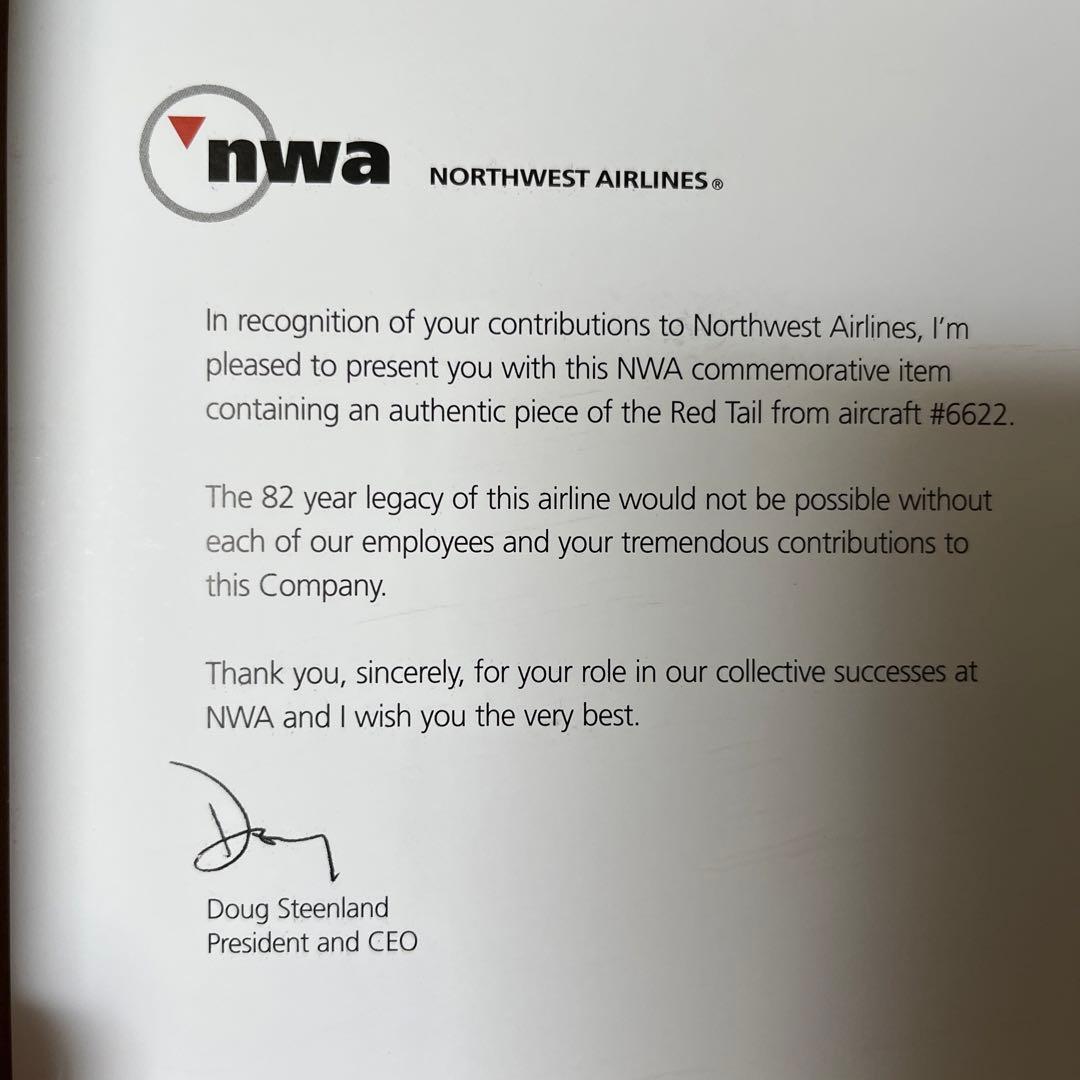 ノースウエスト航空　ジャンボ機の尾翼部分の置物