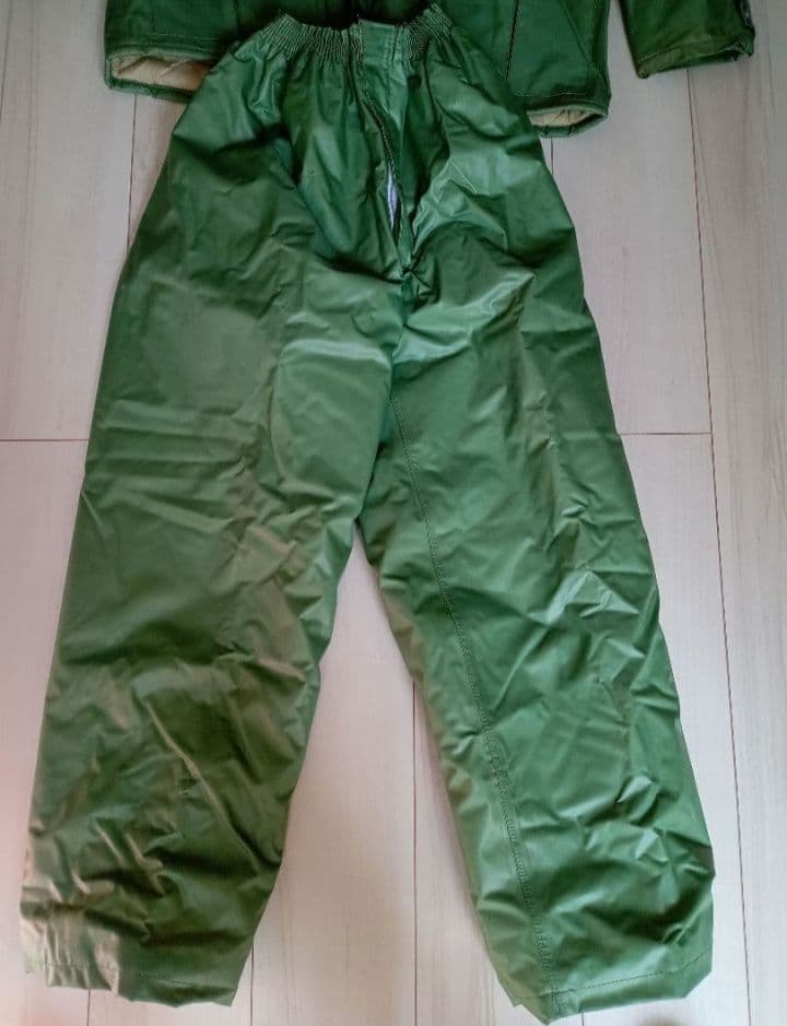 釣り　防寒着　フィッシング　アウトドア　Mサイズ　上下　セット ウエア