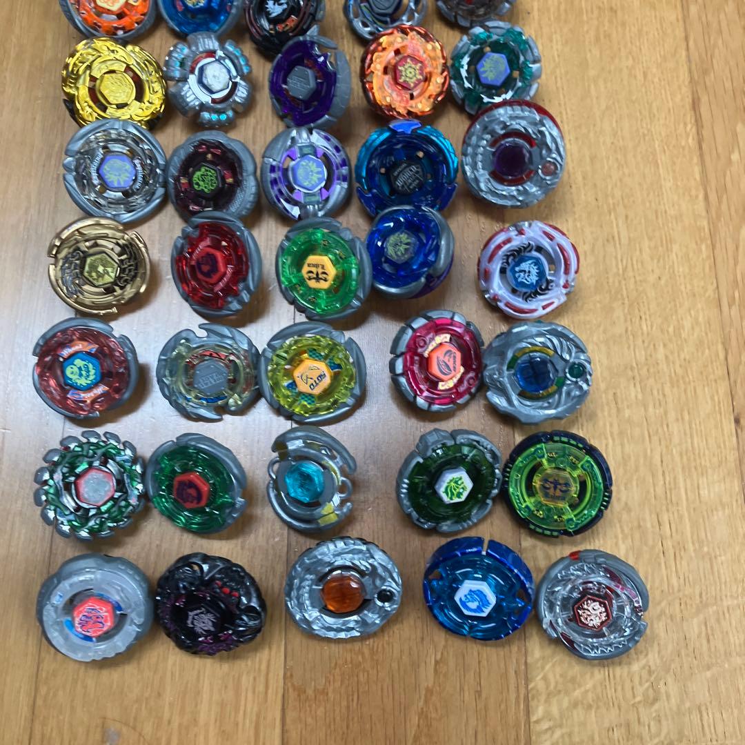 ベイブレード　50個まとめうり