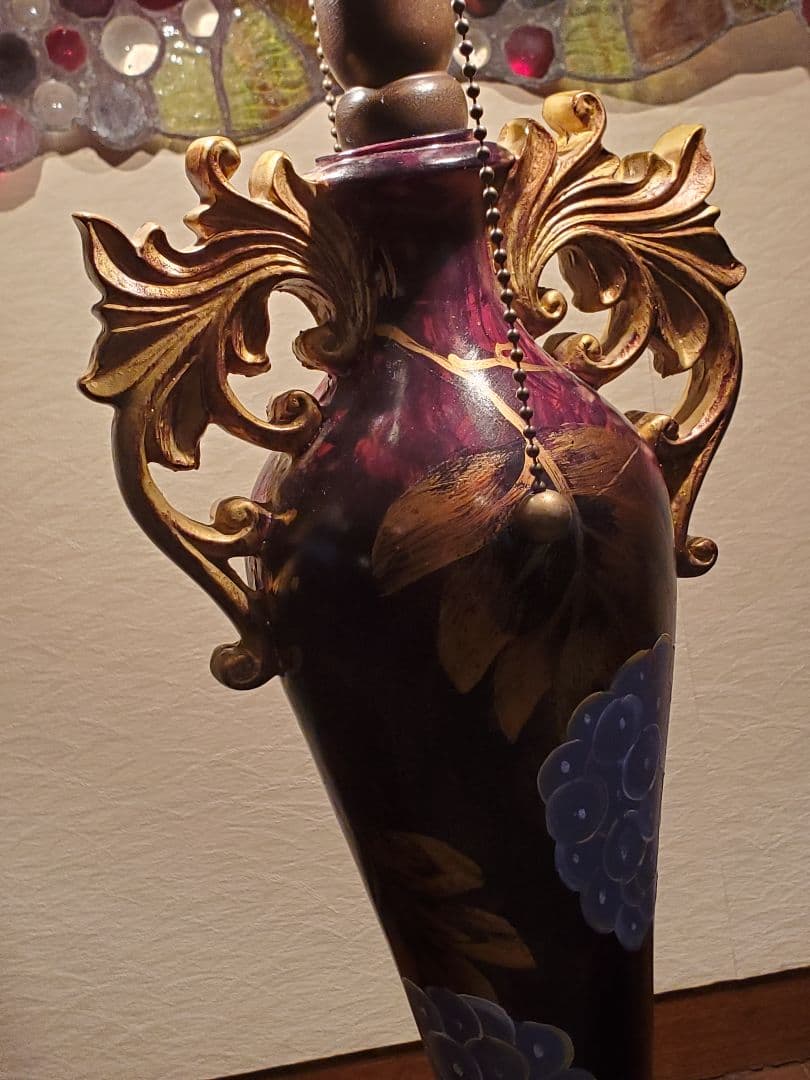 【期間限定出品＊】葡萄のステンドグラスランプ　　照明器具　アールヌーボー