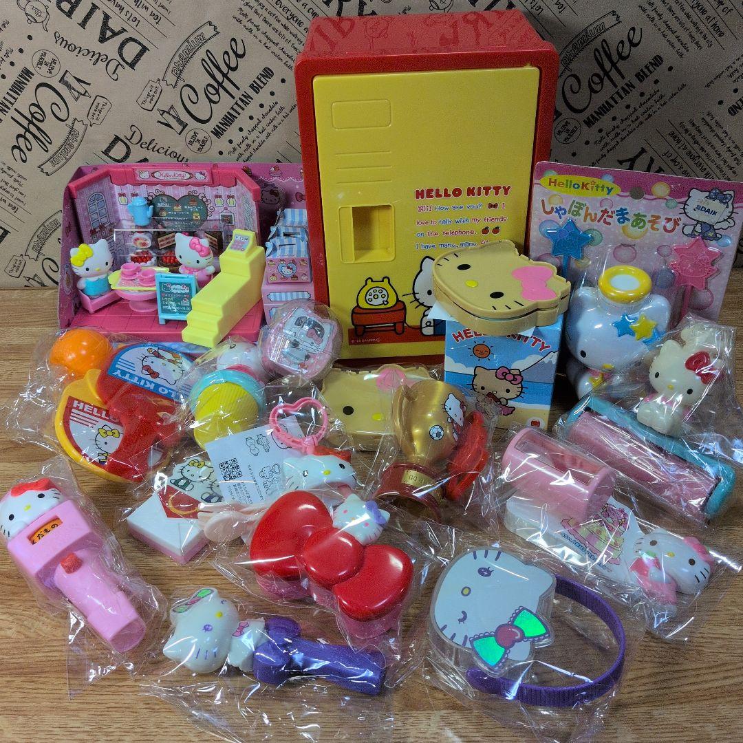 ハローキティグッズまとめ売り40点セット