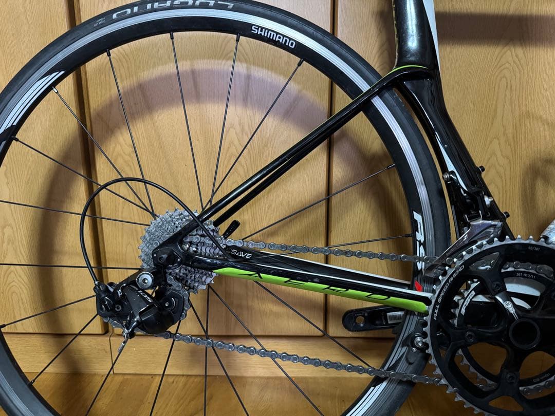 自転車本体 CANNONDALE SLICE 105