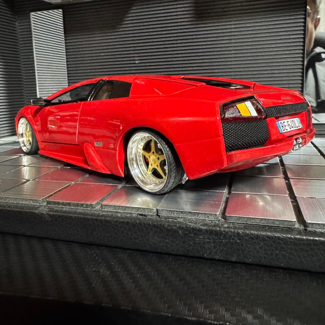 Bburago 1/18 ランボルギーニ ムルシエラゴ(カスタム仕様)レッド