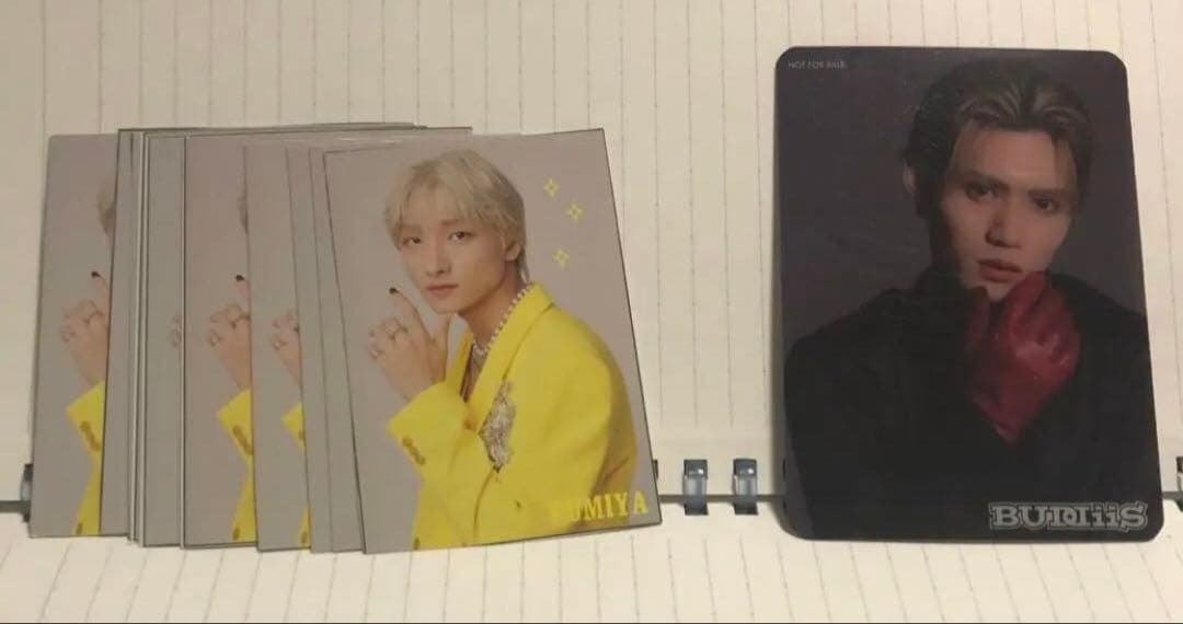 BUDDiiSアイドルグッズセット フォトカード・キーホルダー・CD