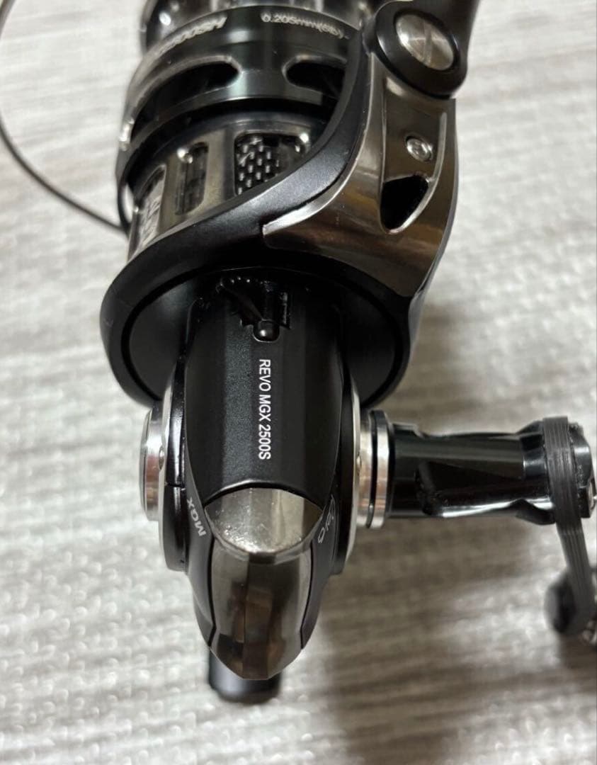Abu Garcia Revo MGX 2500S アブガルシア レボ