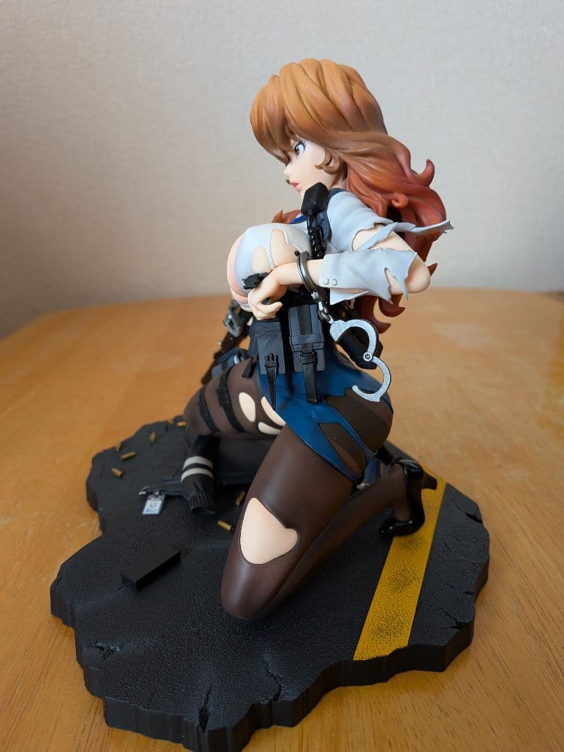 峰不二子フィギュア 　アサシンver3　ライフル付き