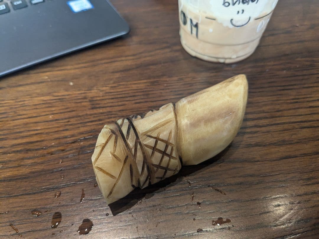 タイのお守りプラクルアン！なんかの角？骨？幸運値アップ！