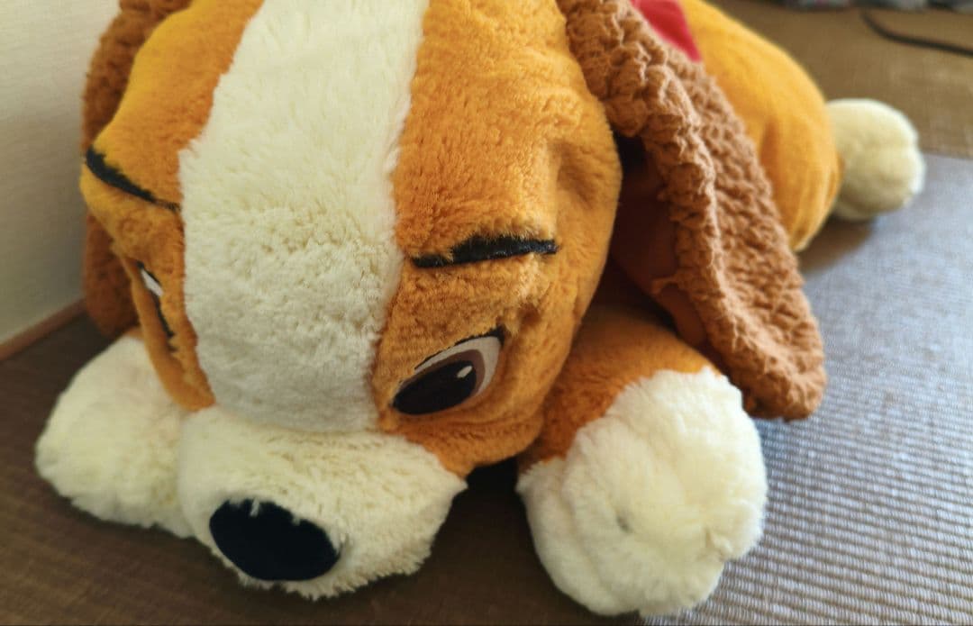 ディズニーストア　わんわん物語　レディ　ぬいぐるみ　ビッグ　抱き枕