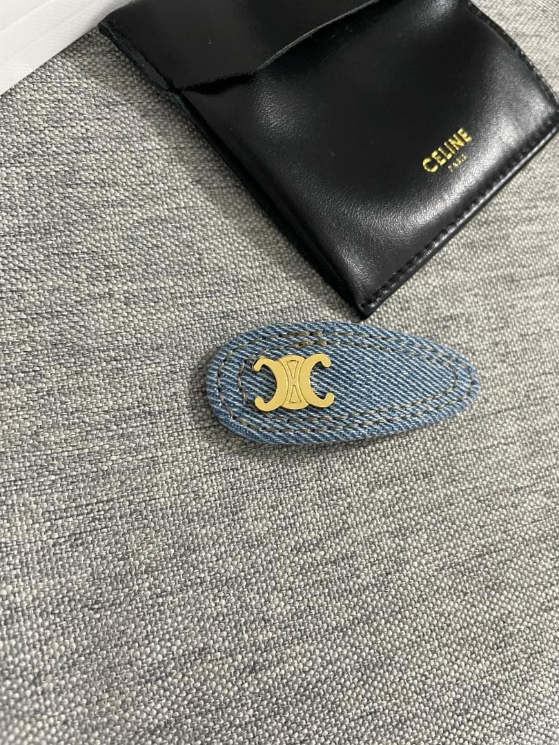 インディゴブルー/ 素敵 セリーヌ ヘアクリップ Celineトリオンフ