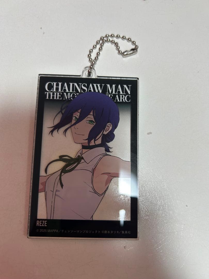 チェンソーマン レゼ オーロラ缶バッジ キーホルダー