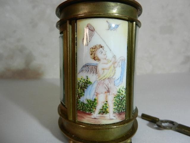 アンティーク楕円形ネジ巻きキャリッジクロック(エリオット&サン　 ロンドン)