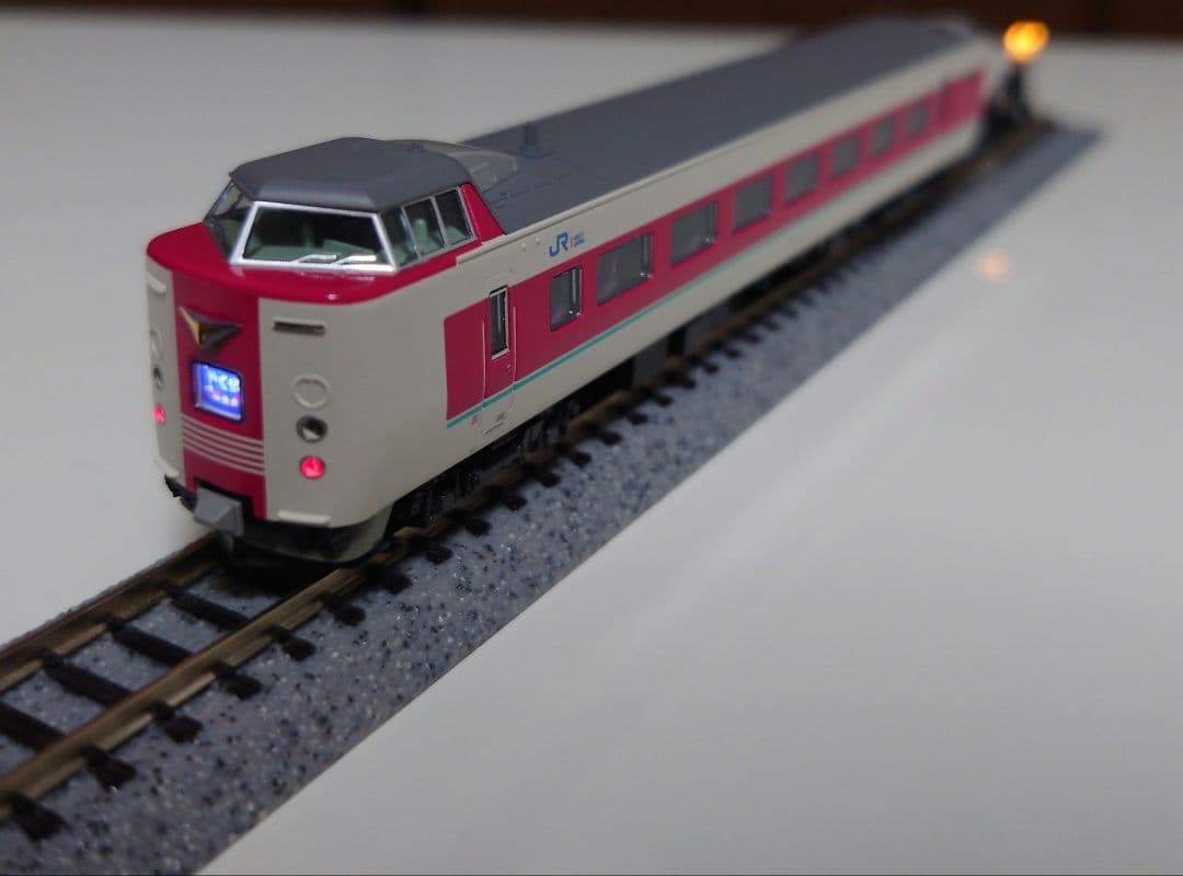 KATOゆったりやくも6両基本セット、7両基本セット＋別売りAssyパーツ付き