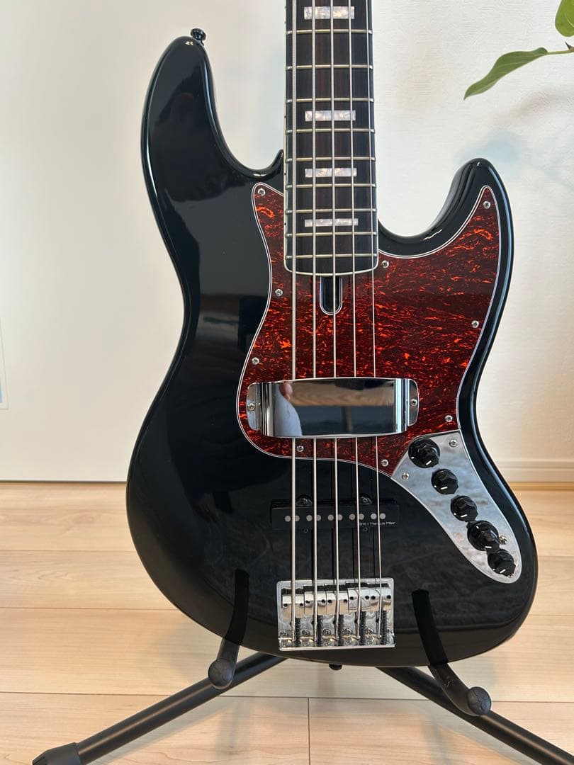 ベース Sire V7 5st Alder Black 2nd Generation