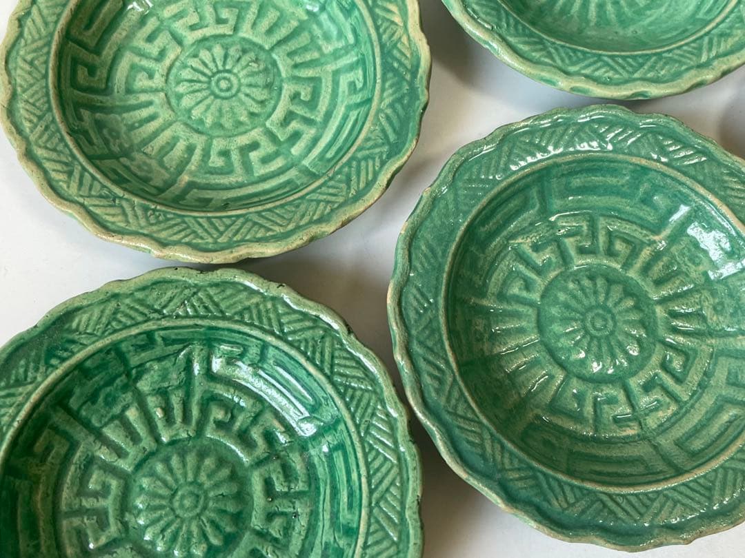 骨董　豆皿　小皿　丸皿　輪花皿　菊文様　輪花縁　手塩皿　5枚