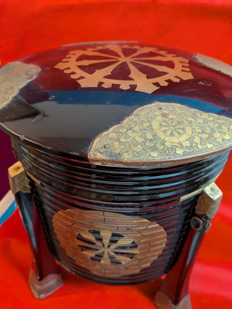 江戸時代大名道具黒漆塗り源氏車金御家紋入公家大名上級武家所用行器（ほかい）難有品