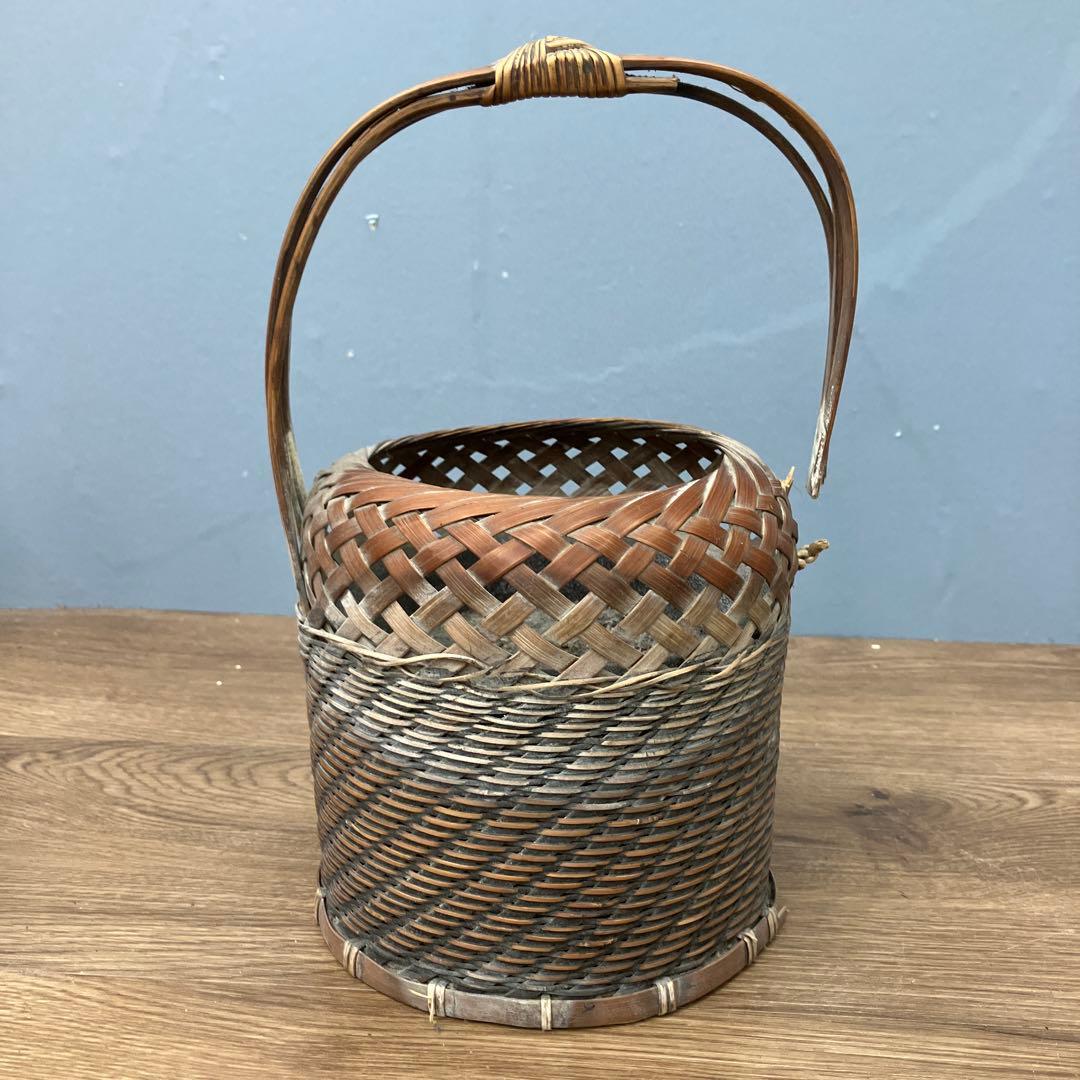 D-5 昭和レトロ 竹編み 花籠 花入れ 竹筒付き 華道具 茶道具 インテリア