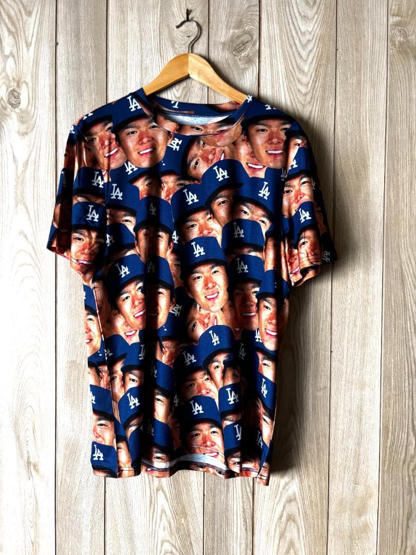山本由伸 フェイスTシャツ ロサンゼルス ドジャース 公式グッズ 顔だらけ”L”