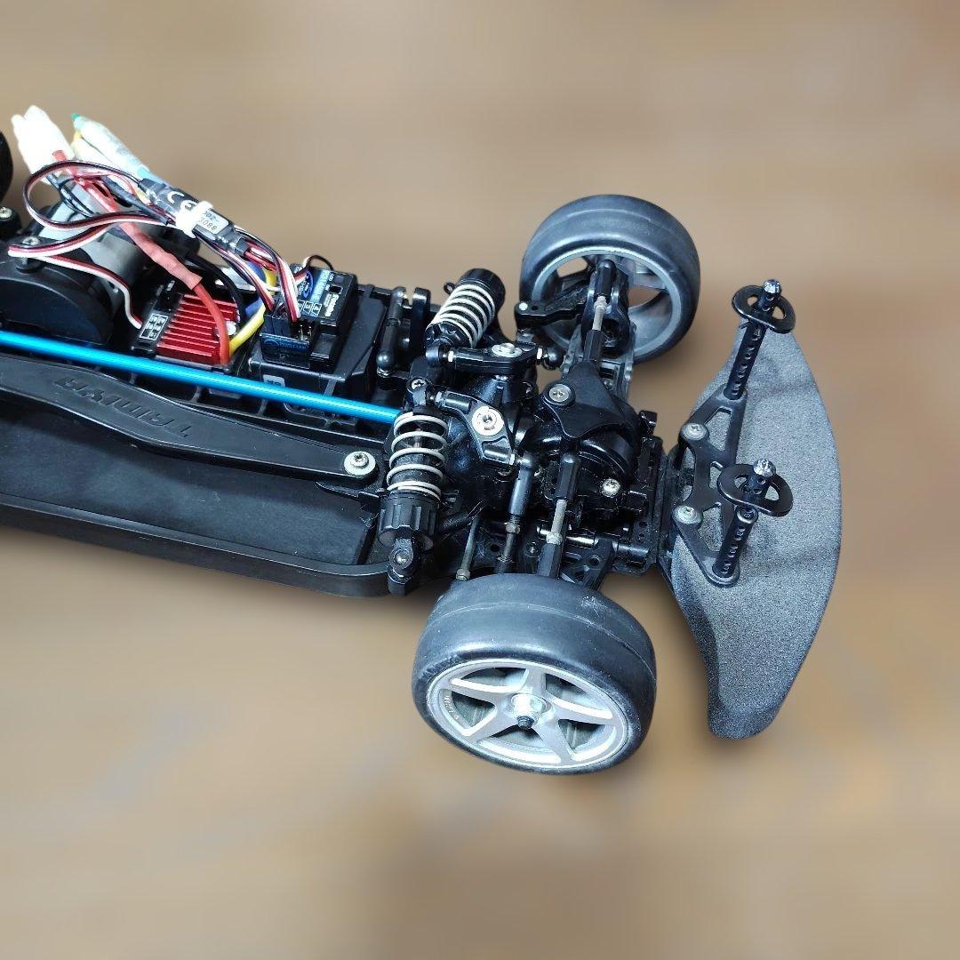 タミヤ　TBー04 シャーシ　フルベアリング仕様