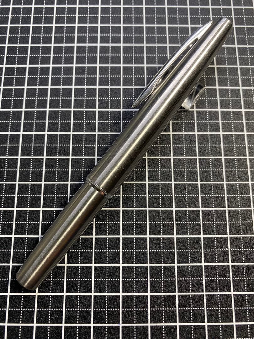 SAILOR ショートタイプ　万年筆　字幅EF程度