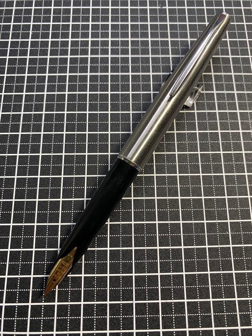 SAILOR ショートタイプ　万年筆　字幅EF程度