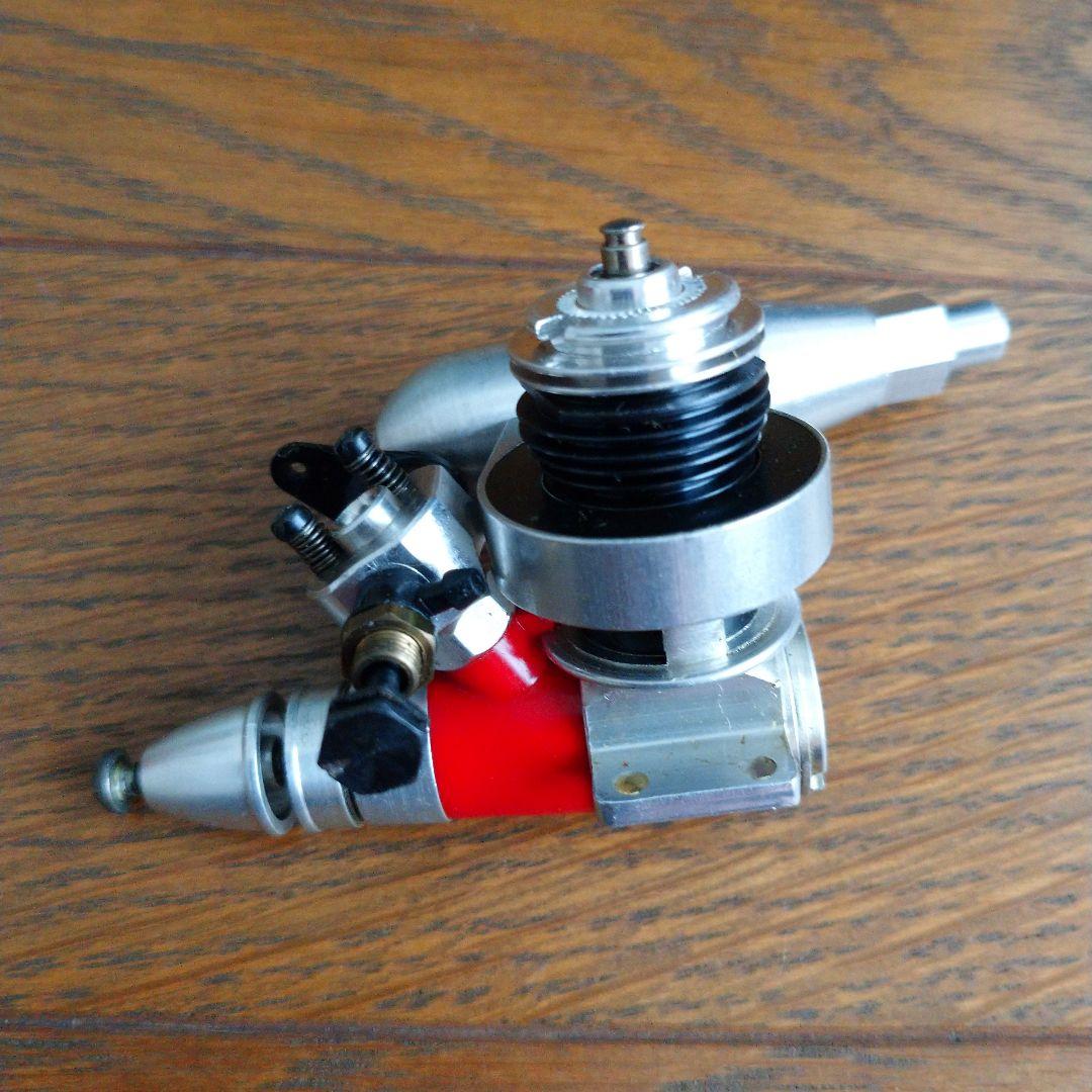 【希少】ラジコン飛行機 小型エンジン COX TEE DEE 05➕051