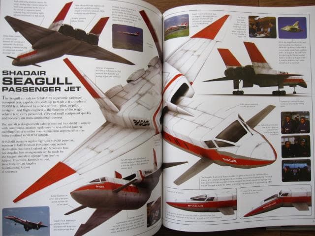 アート・デザイン・音楽 Gerry Anderson's UFO Technical Manual