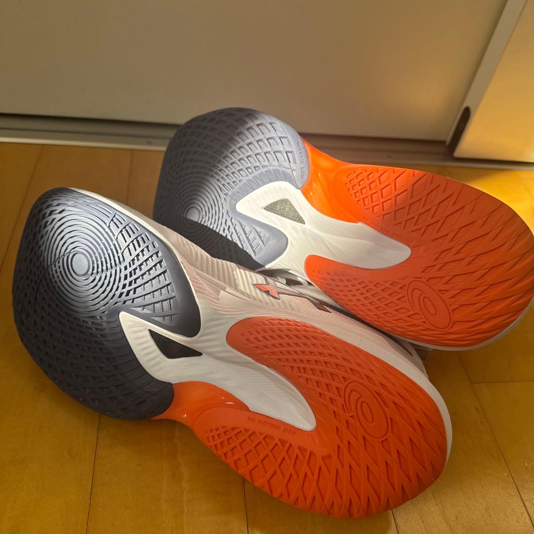 ASICS RISE バレーボールシューズ ホワイト/オレンジ28.5