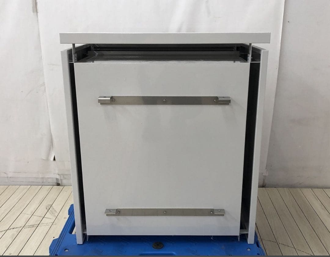 ★未使用★飯田電子設計 AED収納ボックス 耐低温日射屋外型 AED310K