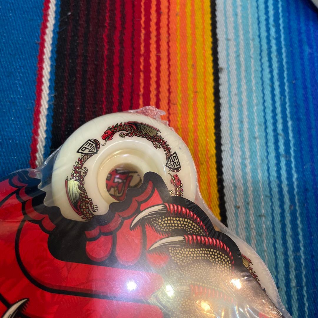 Powell Peralta Dragon52mmウィール定価込み10,980円