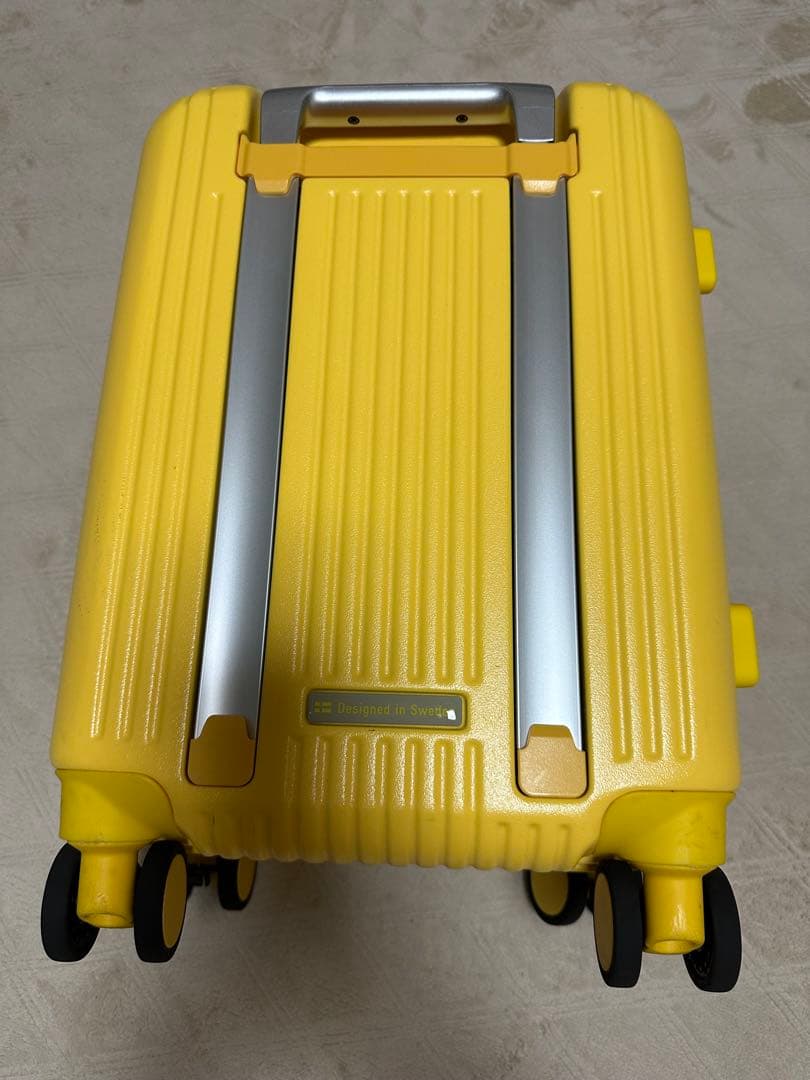 旅行かばん・小分けバッグ INV30 Sunny Yellow 21L Coin-Locker