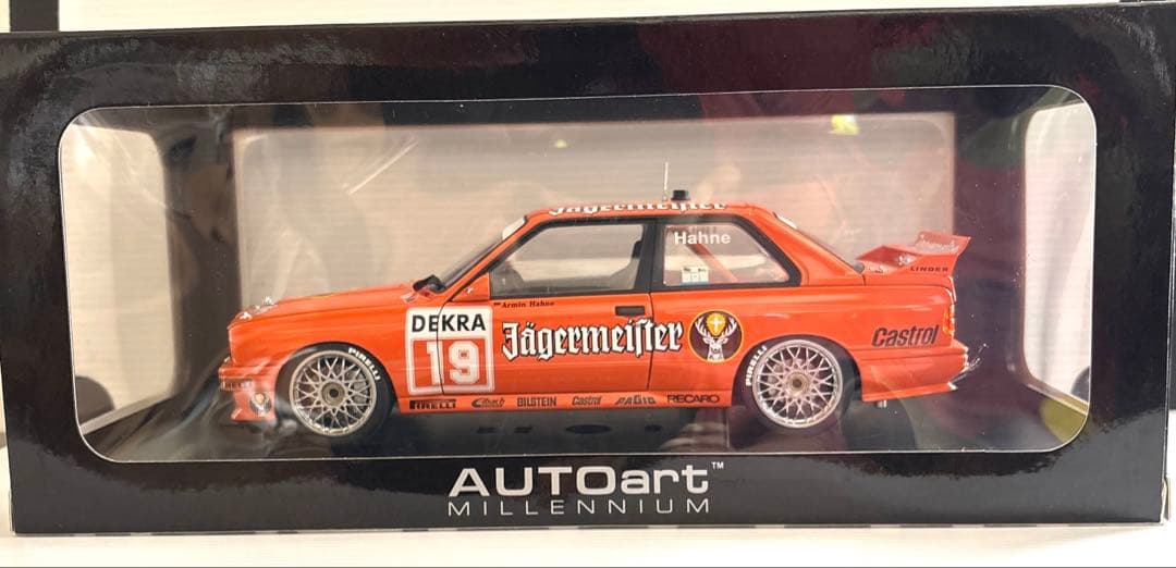 オートアート  M3 DTM 1/18