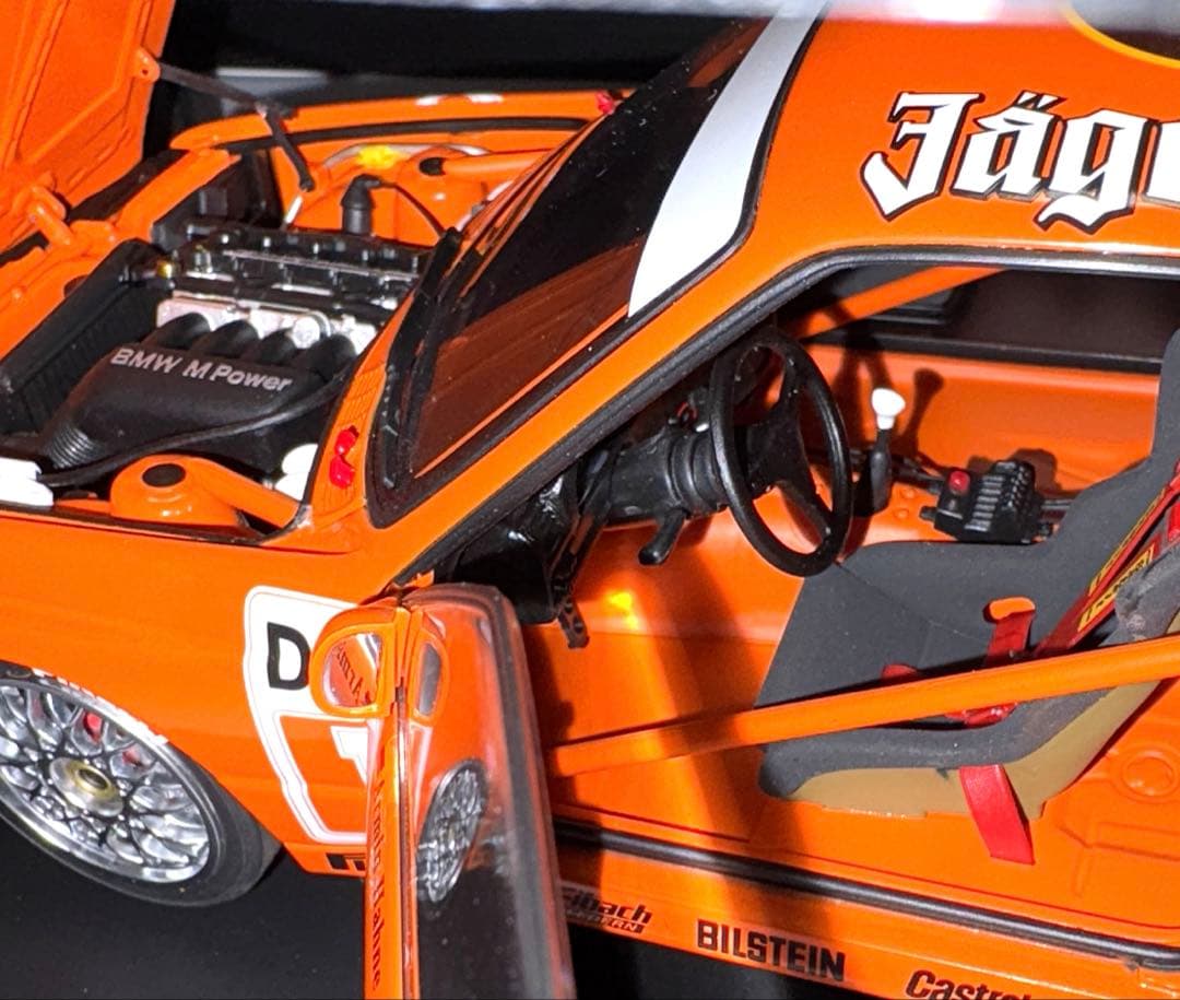 オートアート  M3 DTM 1/18