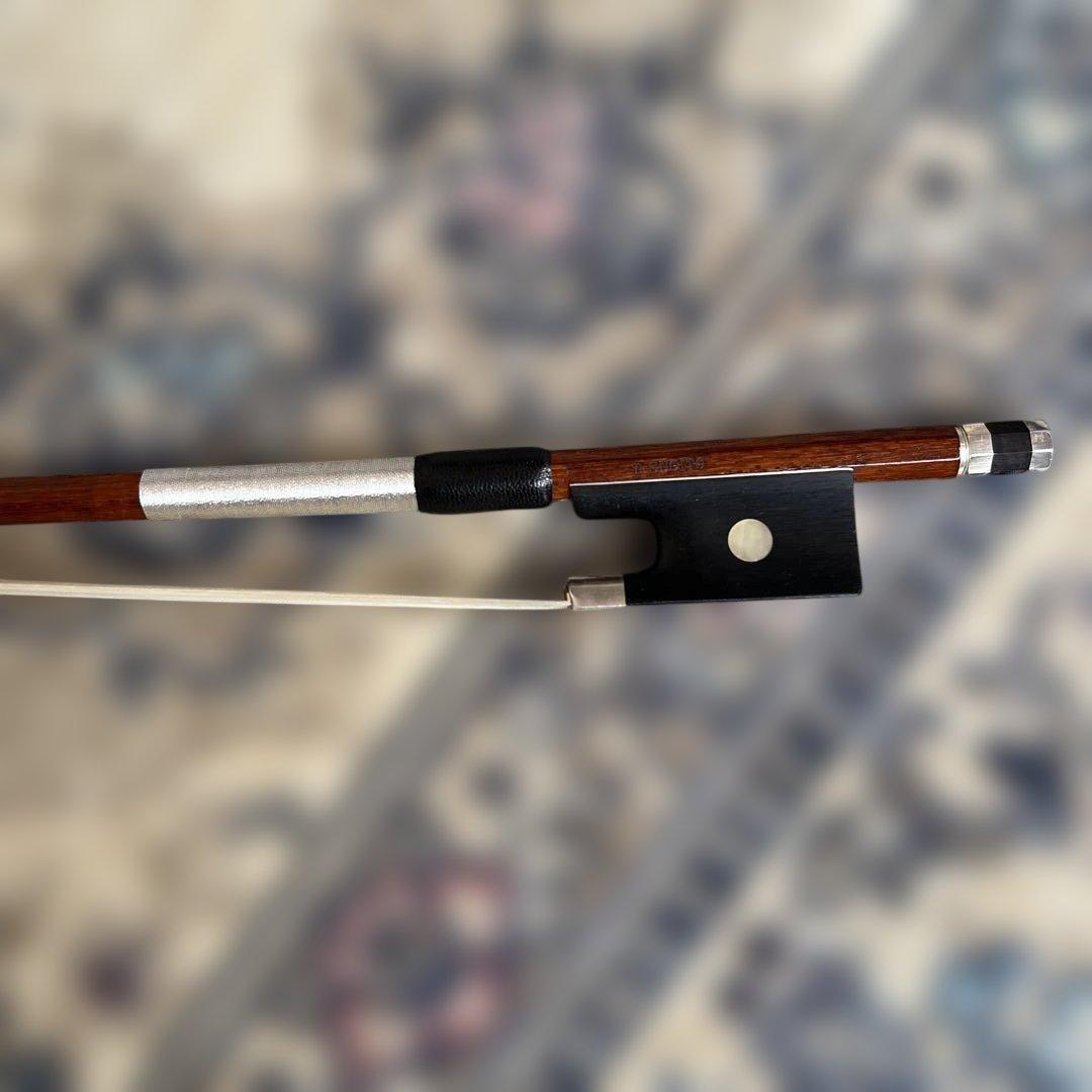 SUGITO バイオリン弓　4/4 フェルナンブーコ　良好