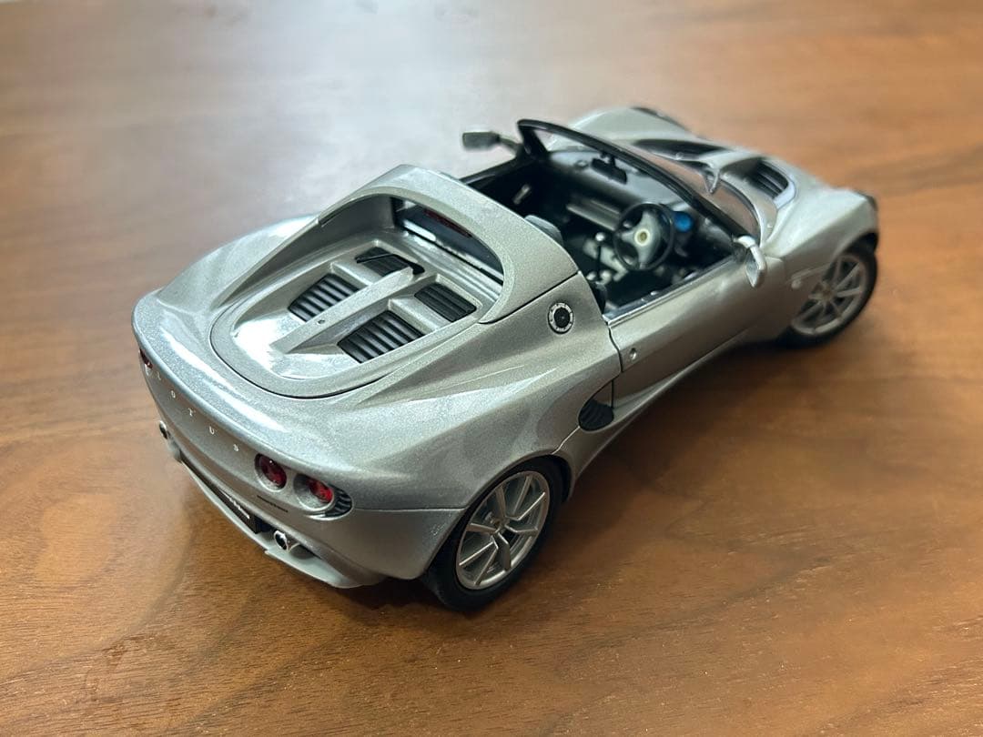 【希少】JADI ロータス エリーゼ 111S 1/18 シルバー