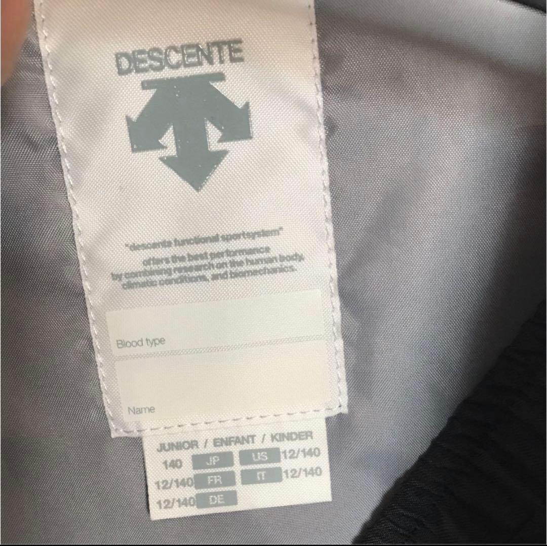 DESCENTE 子ども用スノーボードウェア 140 上下